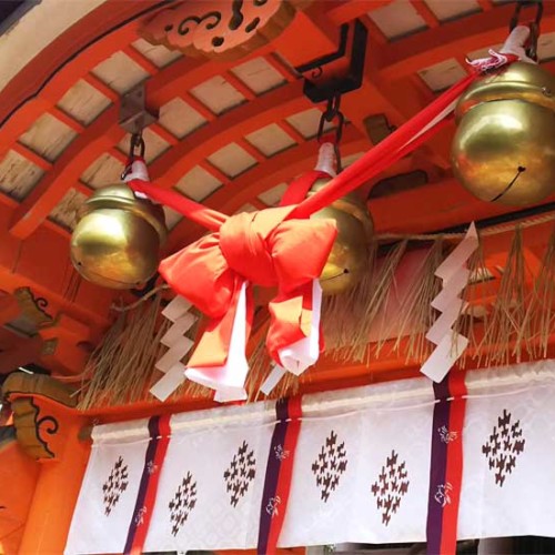 地主神社