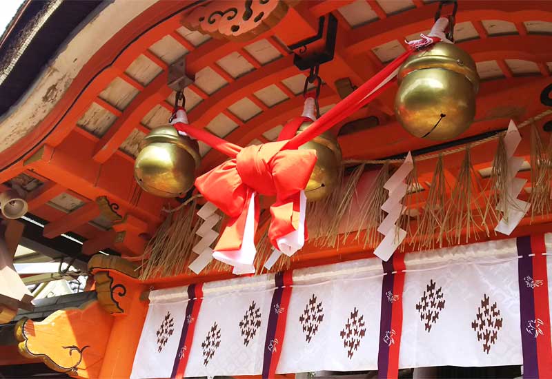 地主神社